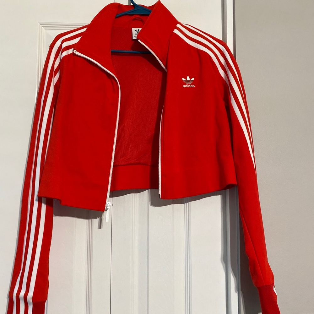 adidas small zip crop